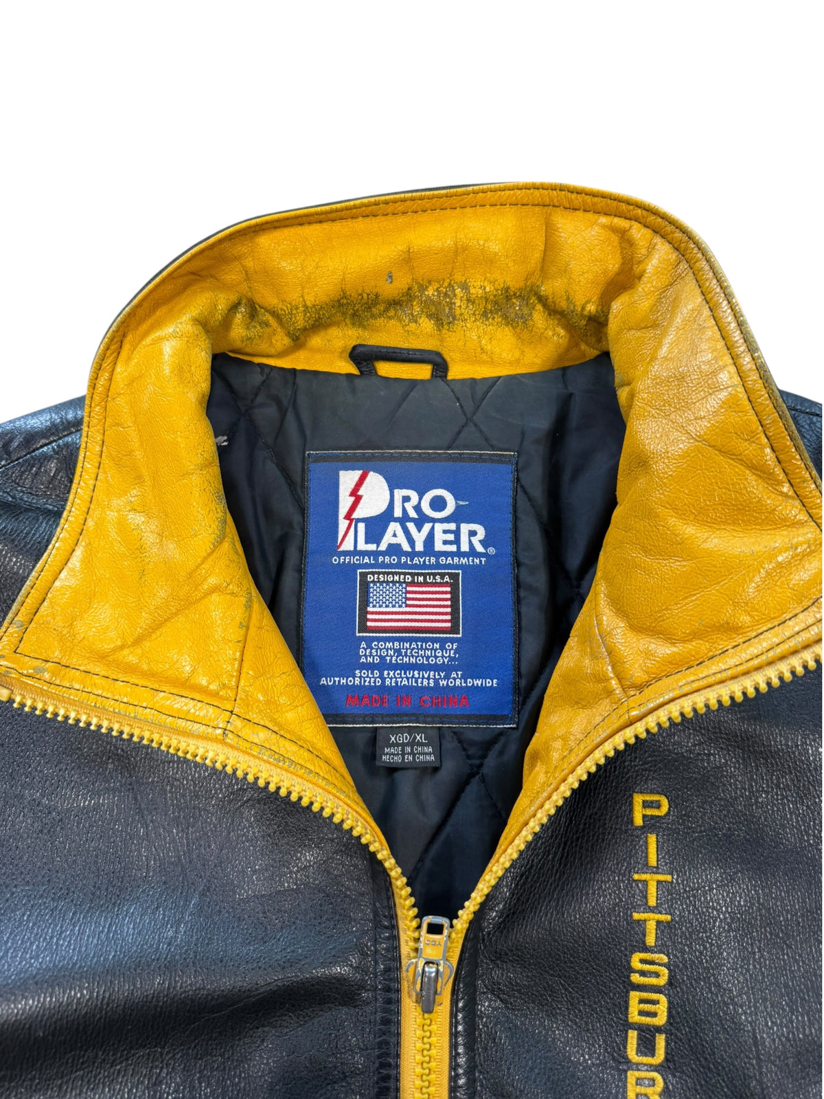 (XL) 90’s Pittsburg Steelers Pro Player NFL Jacket
