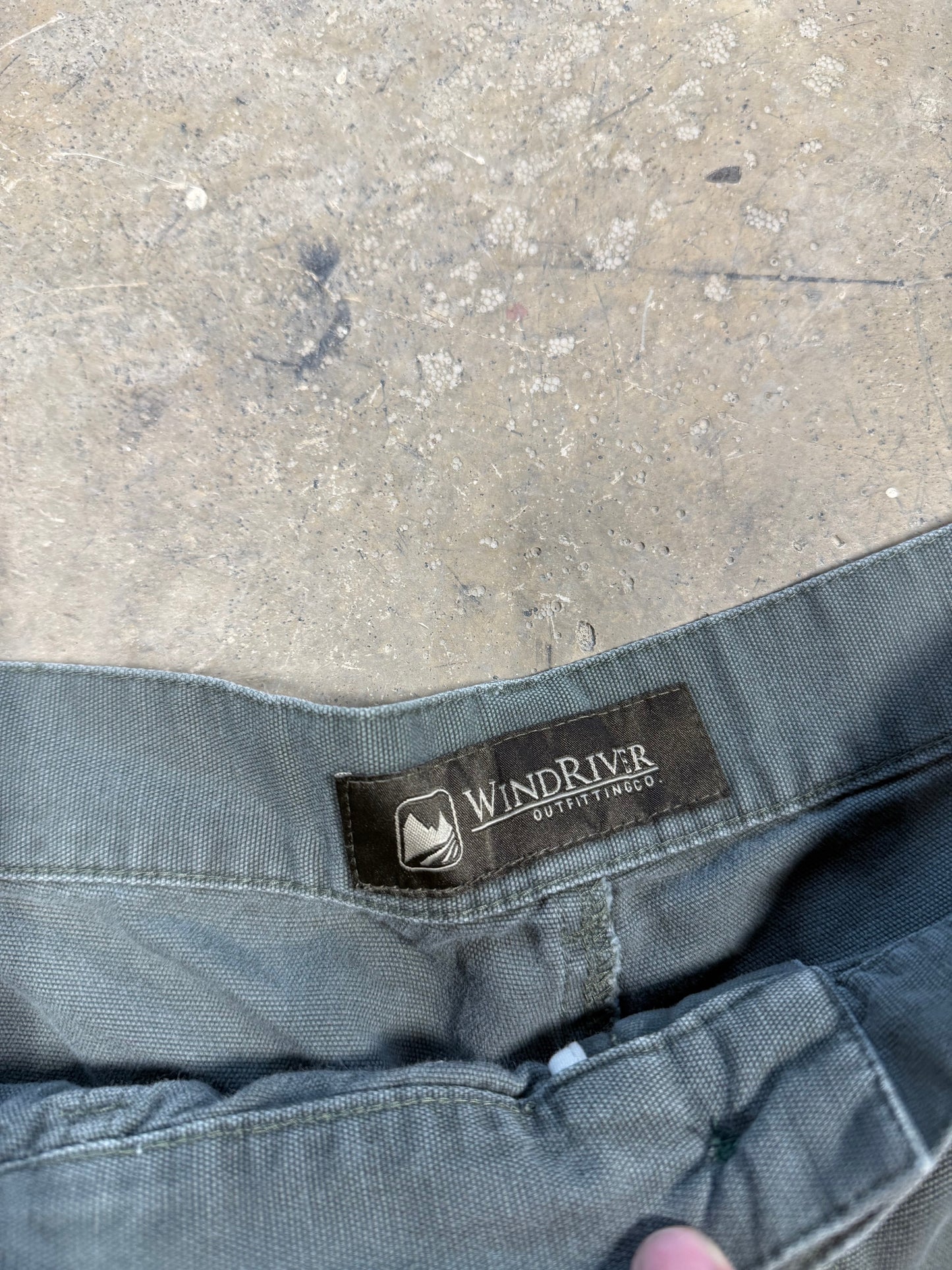 (32W) Vtg Windriver Cargo Army Green Shorts