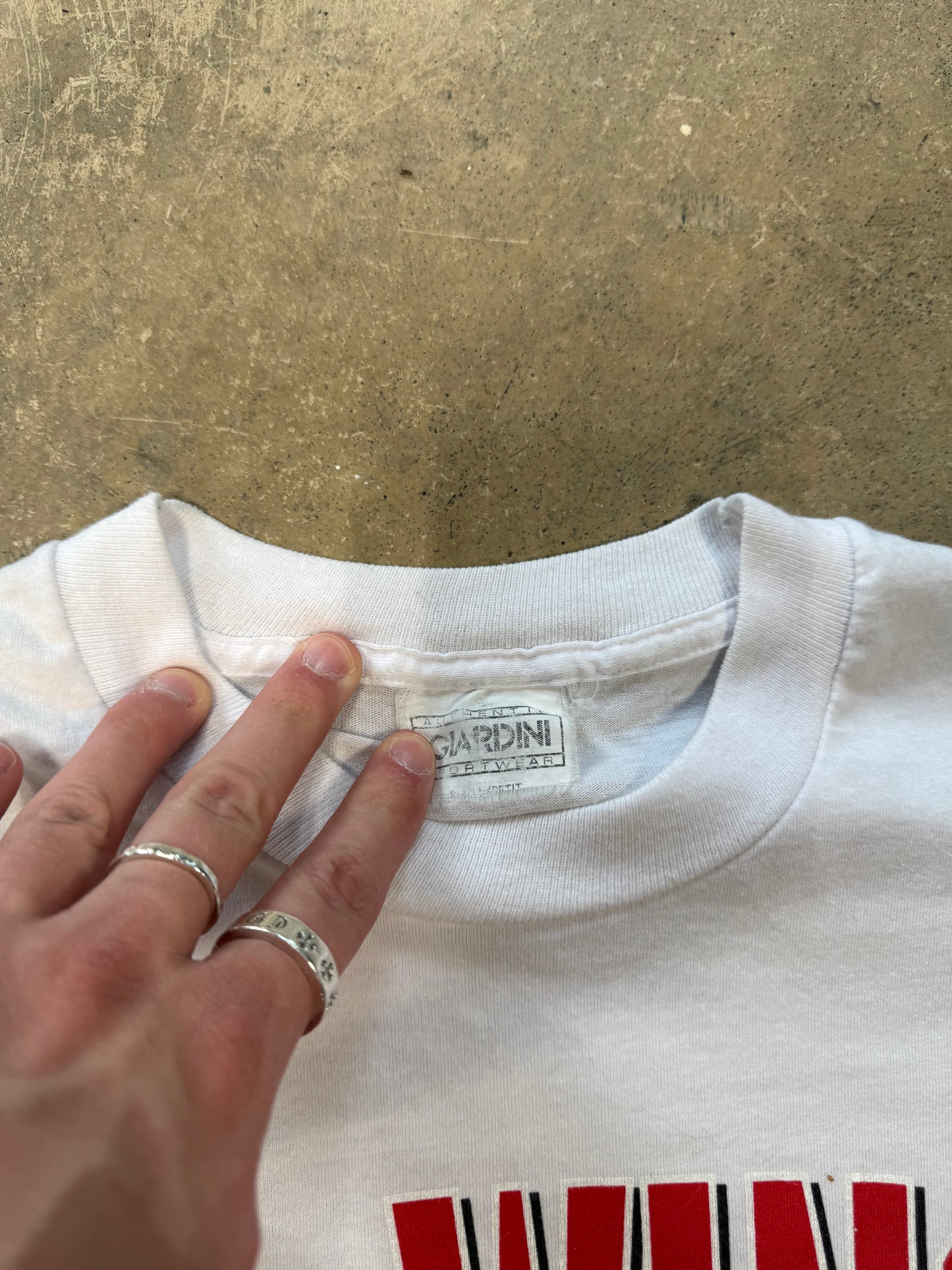 (M) 90’s Detroit Red Wings NHL White Logo Tee