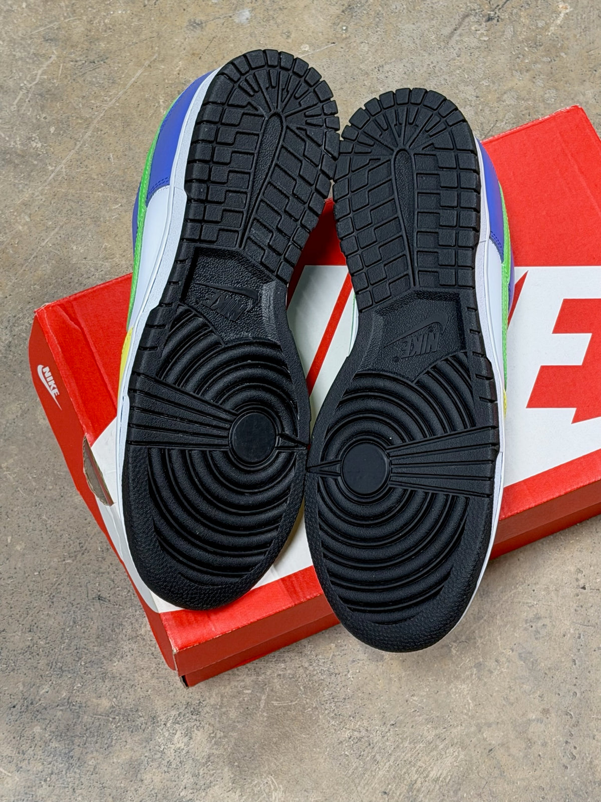 Dunk Low Green Strike
