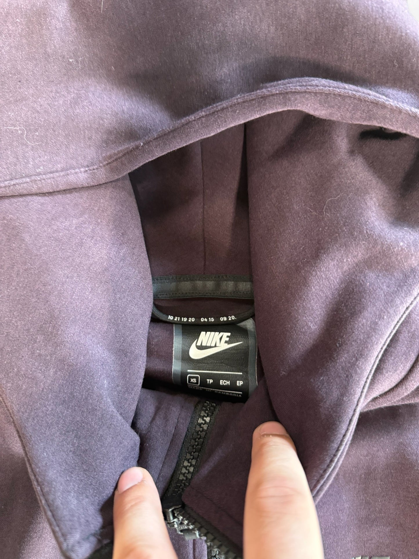 (XS) Nike Tech Fleece Purple