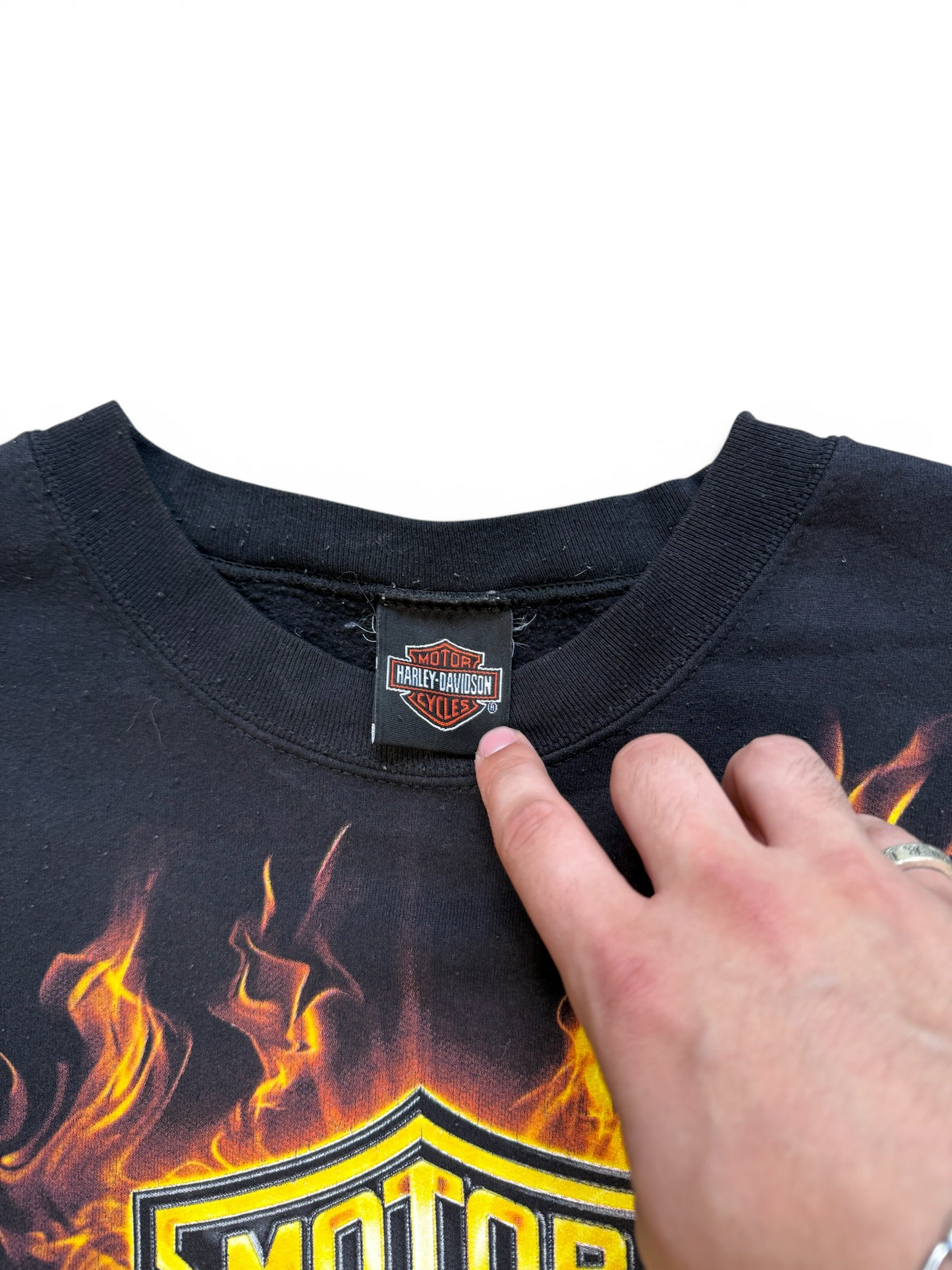 (XXL) Y2K Harley Davidson Flaming Shield Crewneck