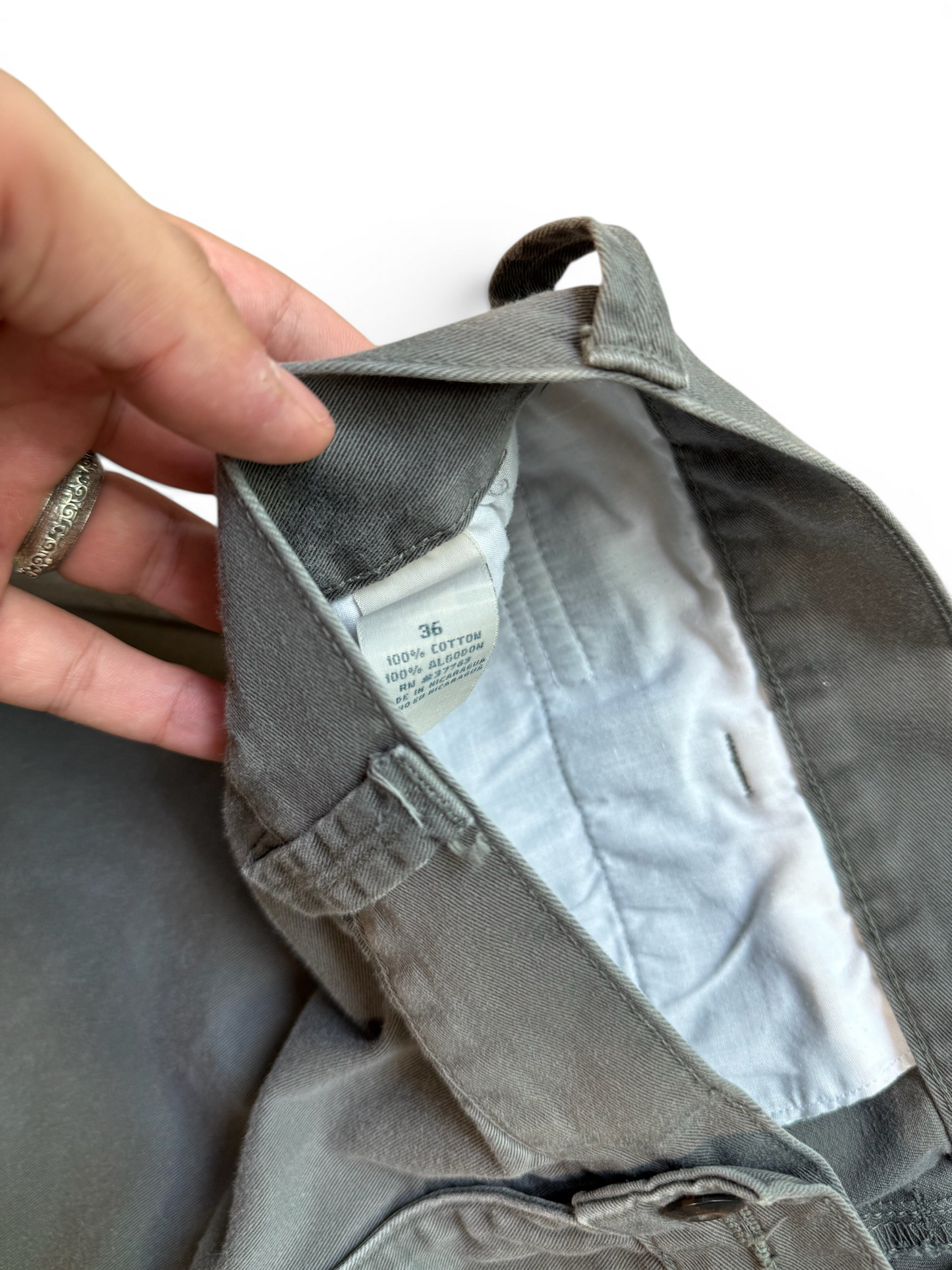 (36W) Perry Ellis Khaki Shorts