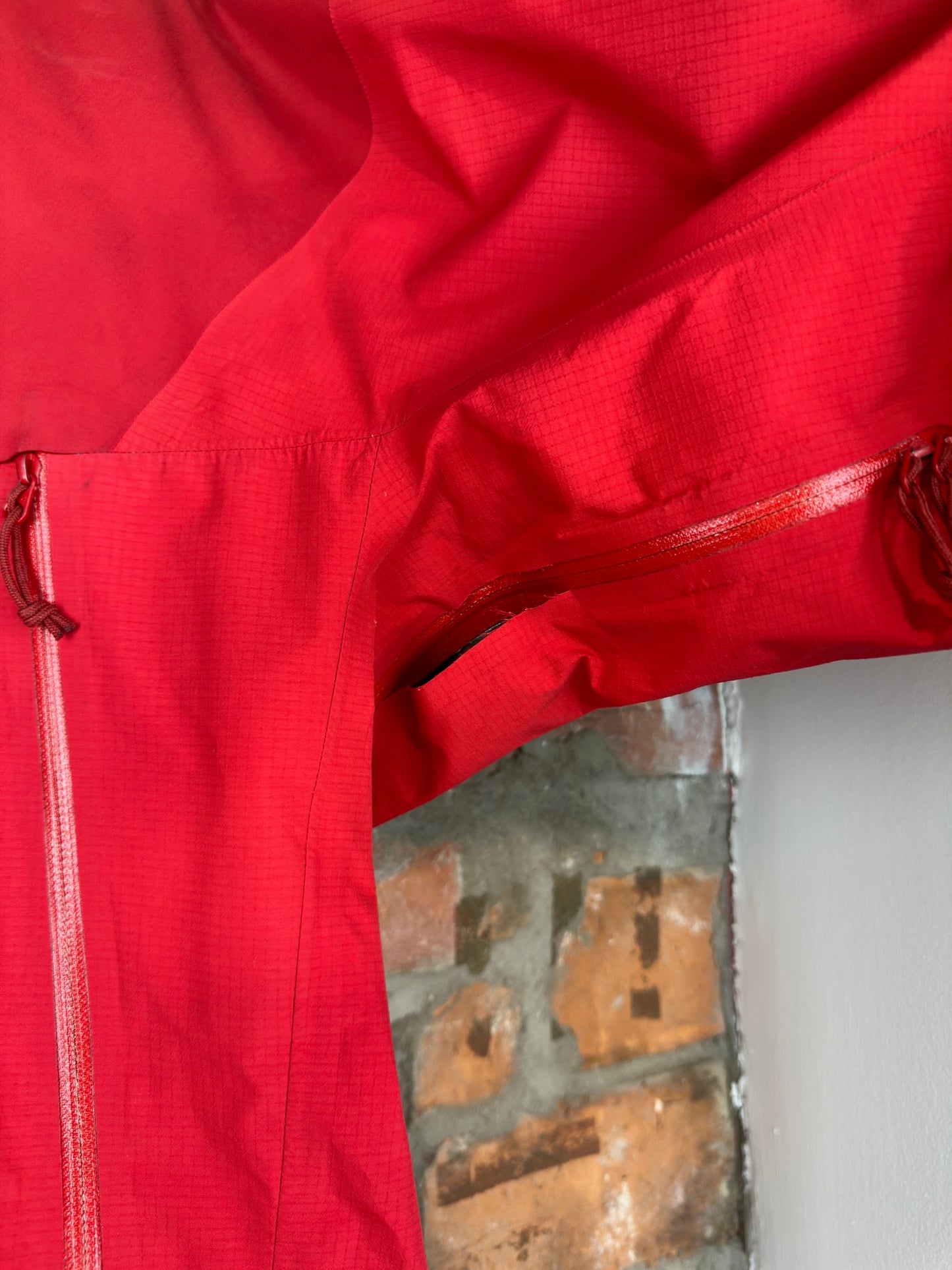 Arc'teryx Beta Gore-tex Jacket Sz XL