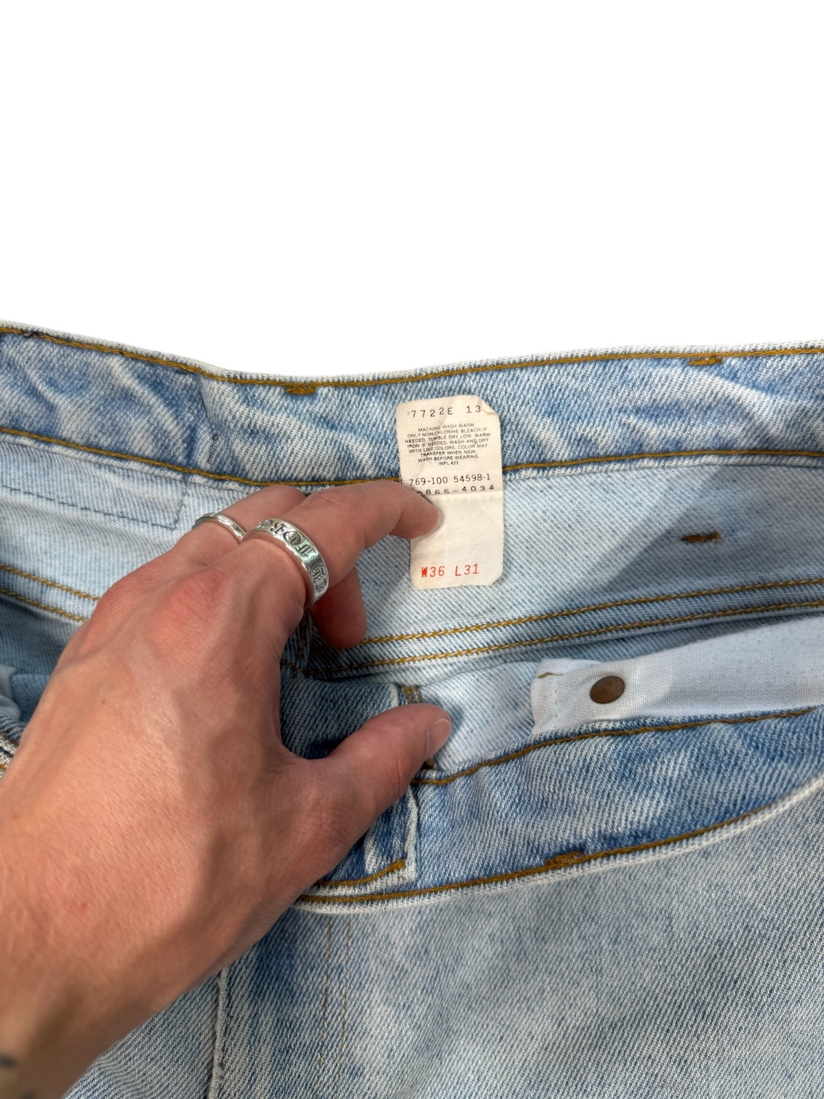 (36x31) Vintage 90s Levi Silver Tab Jeans