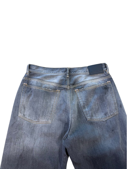 (32) Acne Studios Loose Fit 1981 Jeans