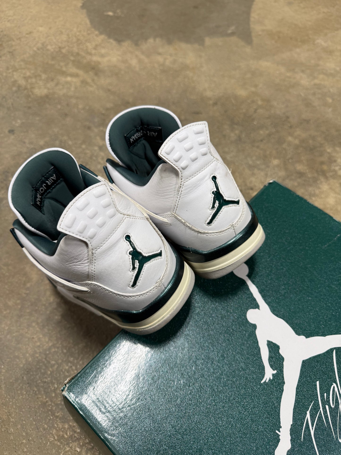 (11M) Jordan 4 Oxidized Green