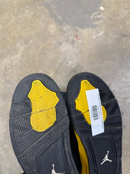 (10.5M) Jordan 4 Retro Thunder 2023