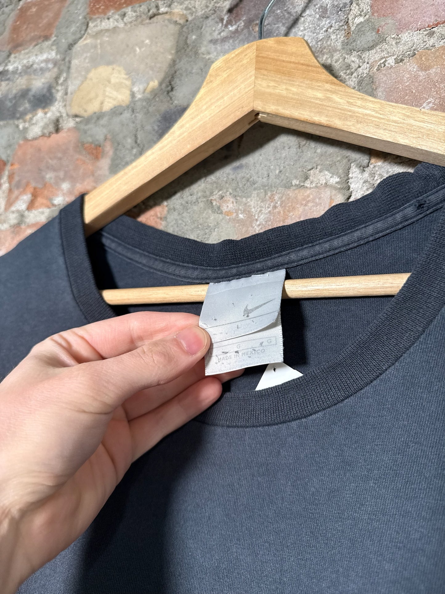 00’s Nike Black Tee Sz