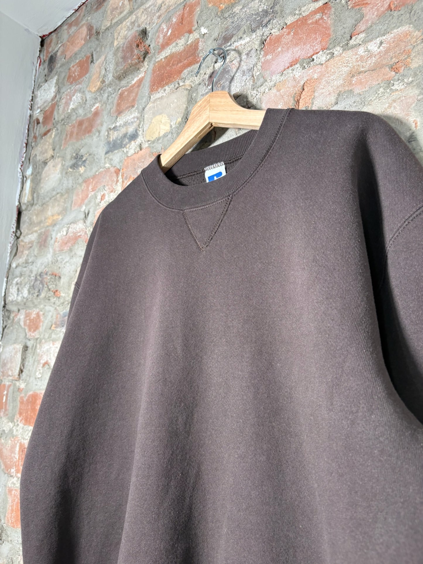 90s Russell Brown Crewneck Sz L