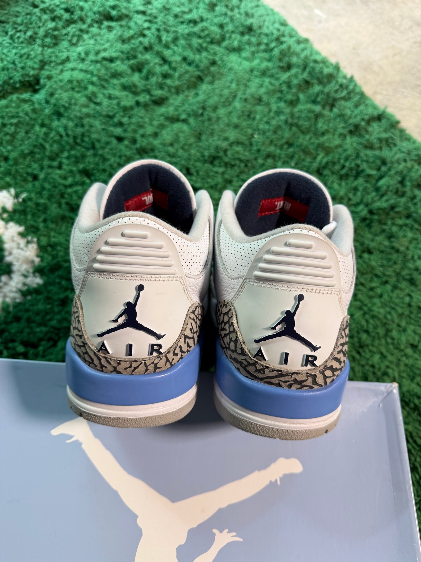 (10.5M) Jordan 3 Retro UNC