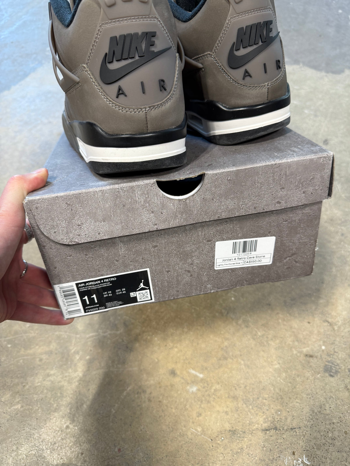 (11) Jordan 4 Cave Stone Lighty Used