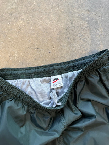 (L) 90s Nike Nylon Forest Green Pants