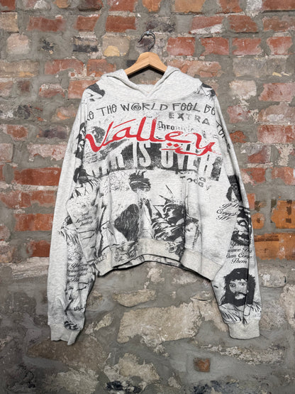 (L) Vale Mural Pullover Hoodie