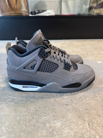 (8.5M) Jordan 4 Retro “Cave Stone”