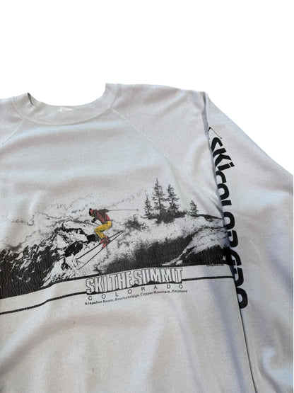 (XL) 80’s Colorado Ski Resort Wrap Around Print Sweatshirt