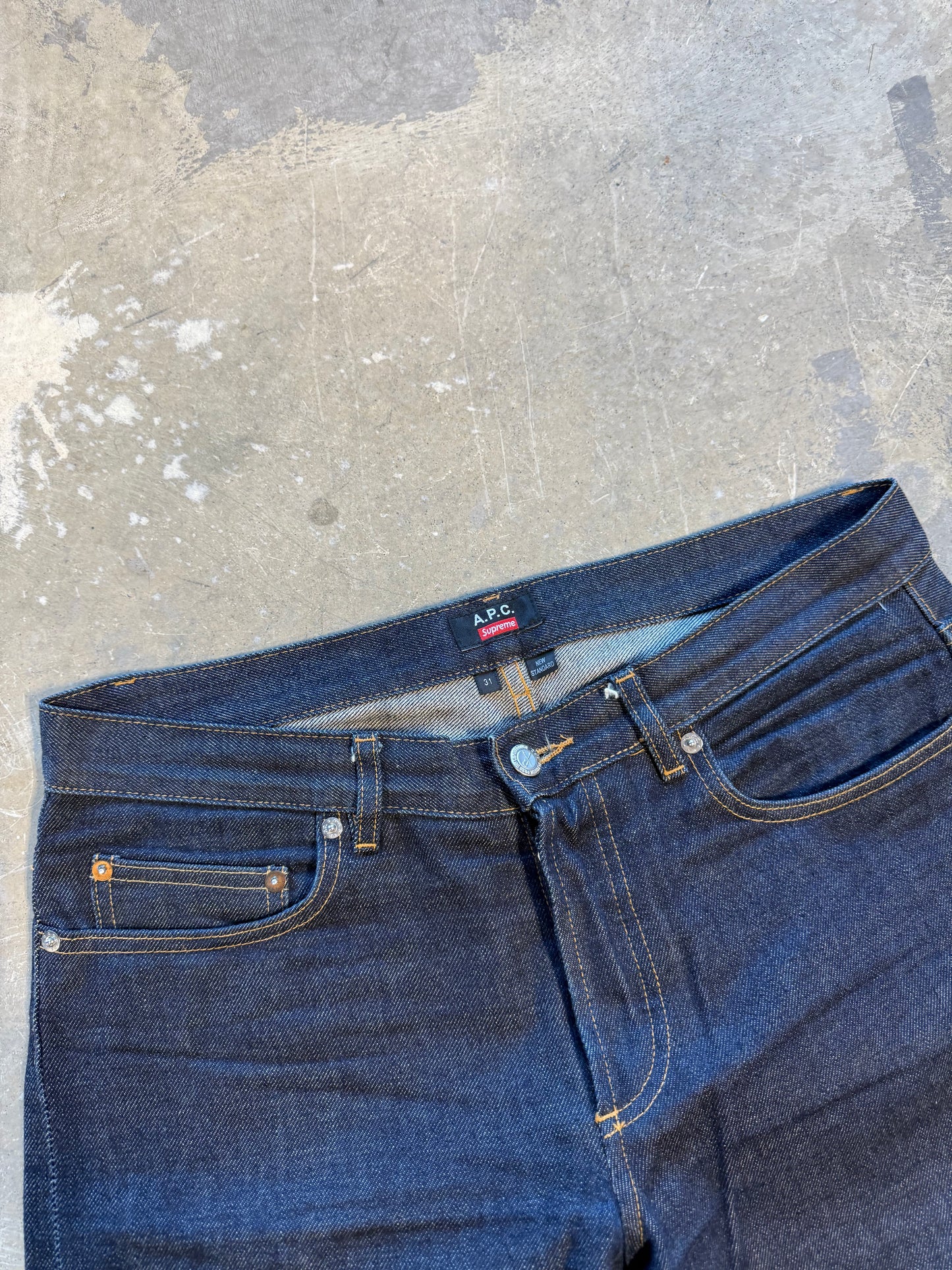 2009 Supreme A.P.C. Fuck Em Salvage Denim Sz 31 Waist