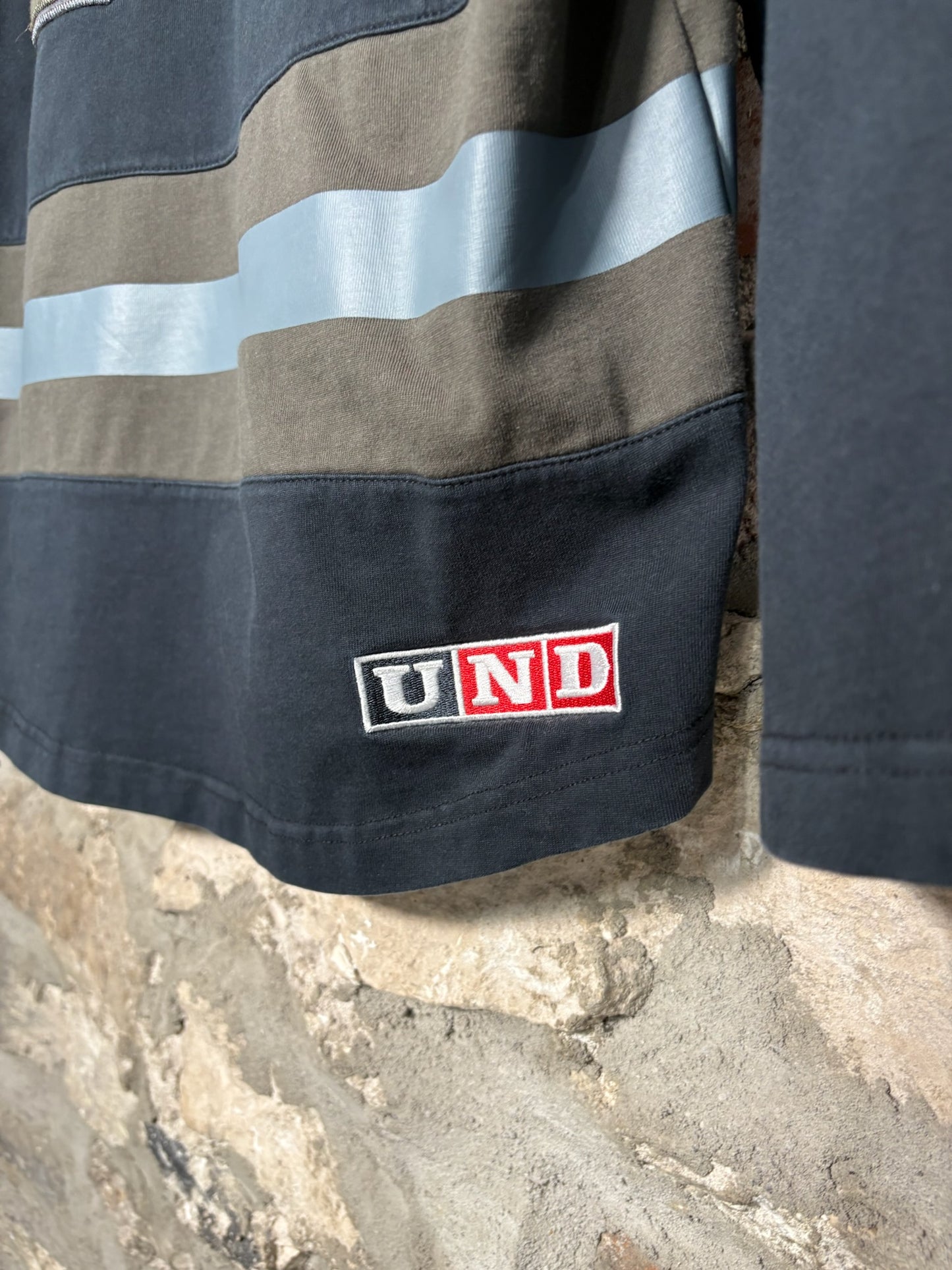 Undefeated Hockey Jersey Sz L