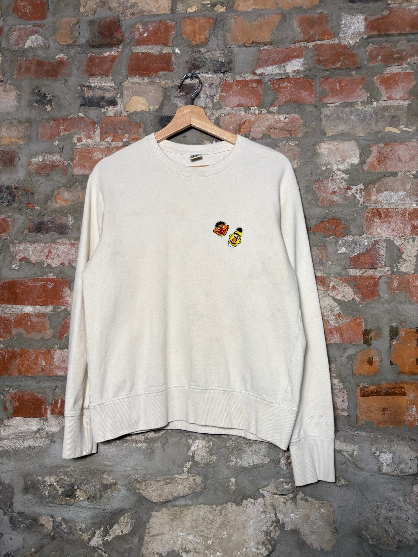 Kaws X Uniqlo Sesame Street Crewneck Sz S