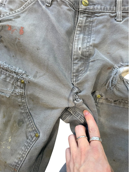 (32) Vintage Thrashed Grey Carhartt Double Knee Pants