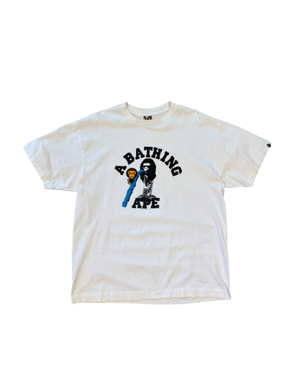 (XL) 2009 Bape Singapore Exclusive Statue Tee