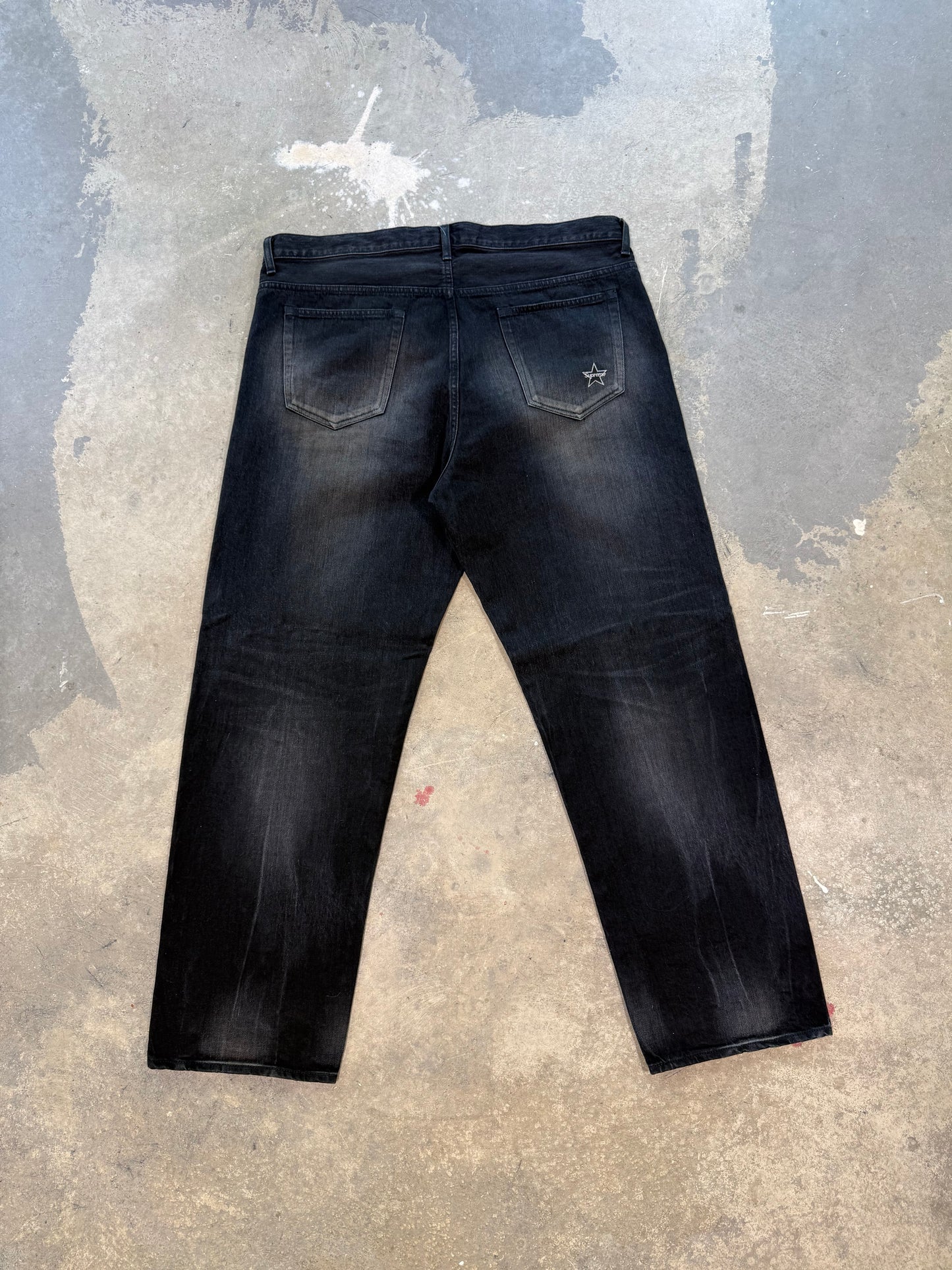 (38W) Supreme Distressed Loose Fit Selvedge Jean (SS26)
