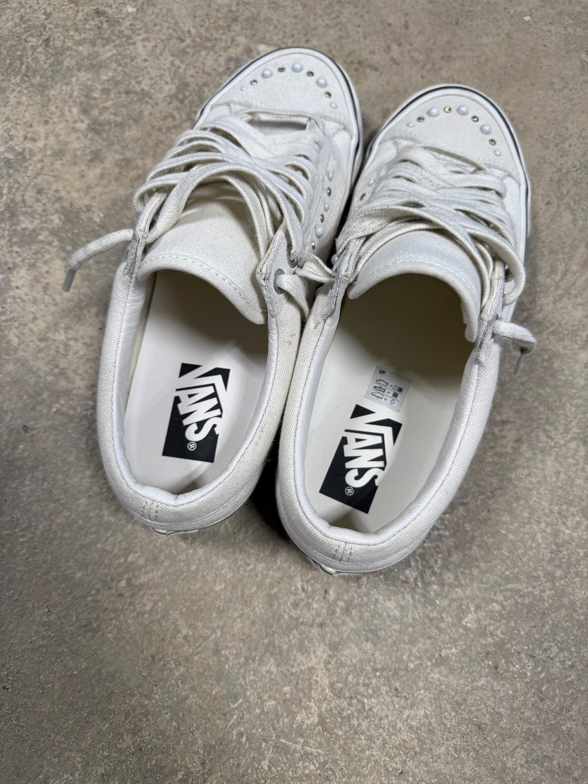 (8) Pearlized Vans LX White Old School 36 Used