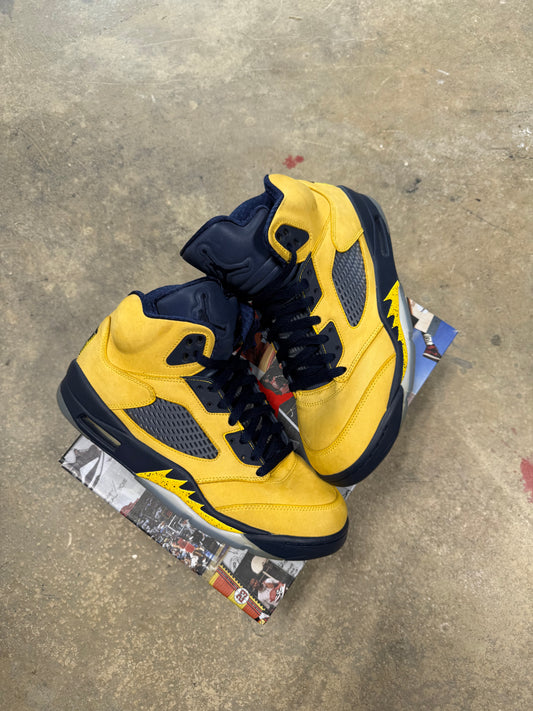 (10M) Jordan 5 Retro Michigan 2019