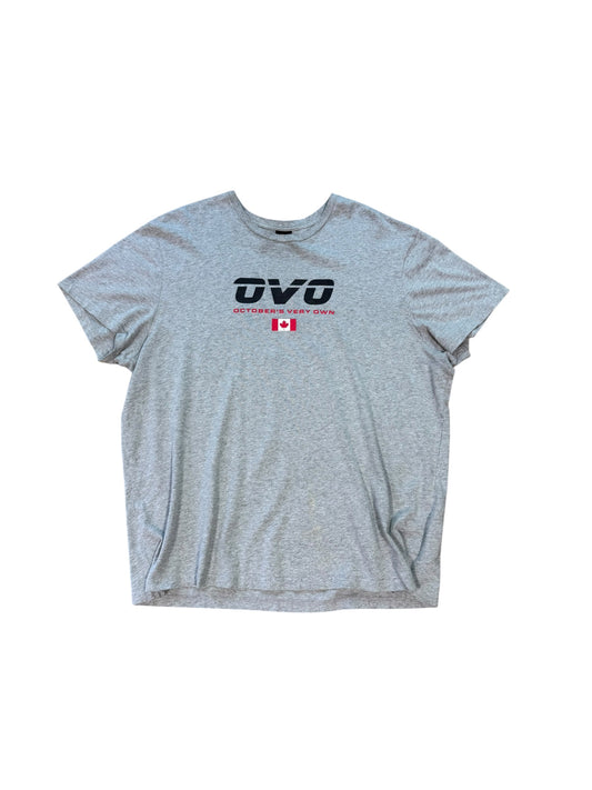 (XXL) OVO Spell Out Canadian Flag Tee
