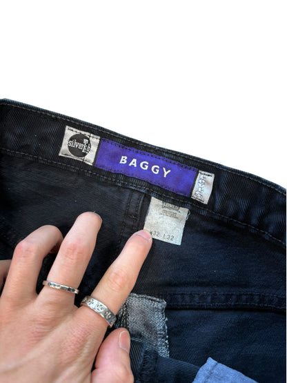 (32) Vintage Levi’s Silvertab Baggy Black Jeans