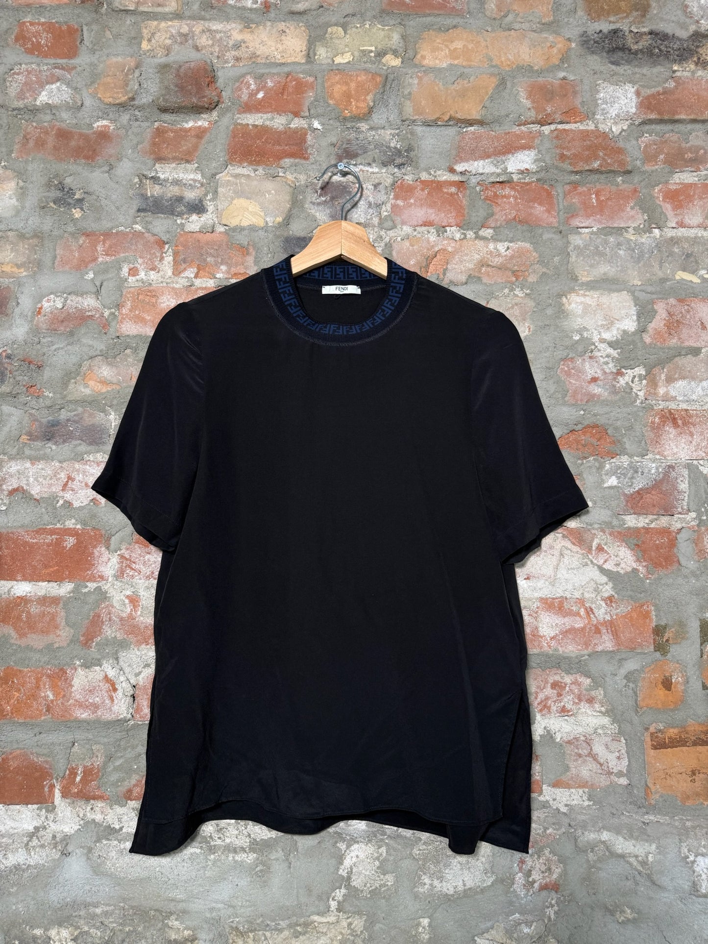 (S) Fendi Women’s Black 100% Silk Shirt