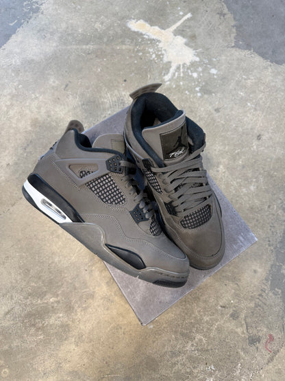 (11) Jordan 4 Cave Stone Lighty Used