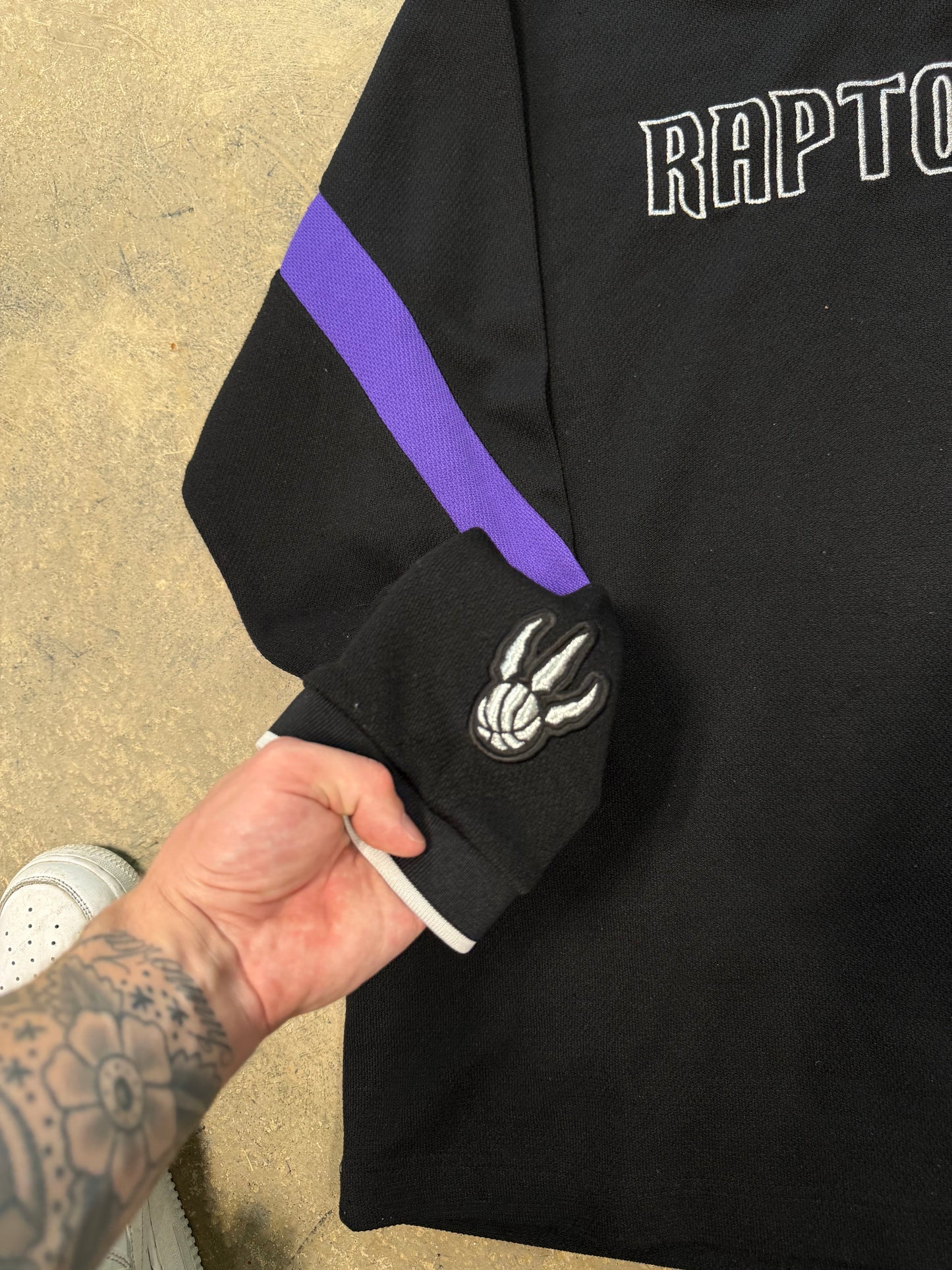 (M) Vtg Nike Toronto Raptors Hockey Warm Up Jersey