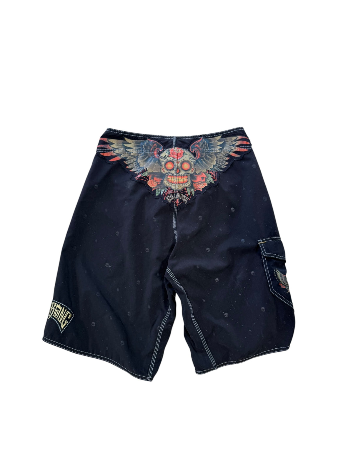 (32) Vintage Billabong Y2K Board Shorts