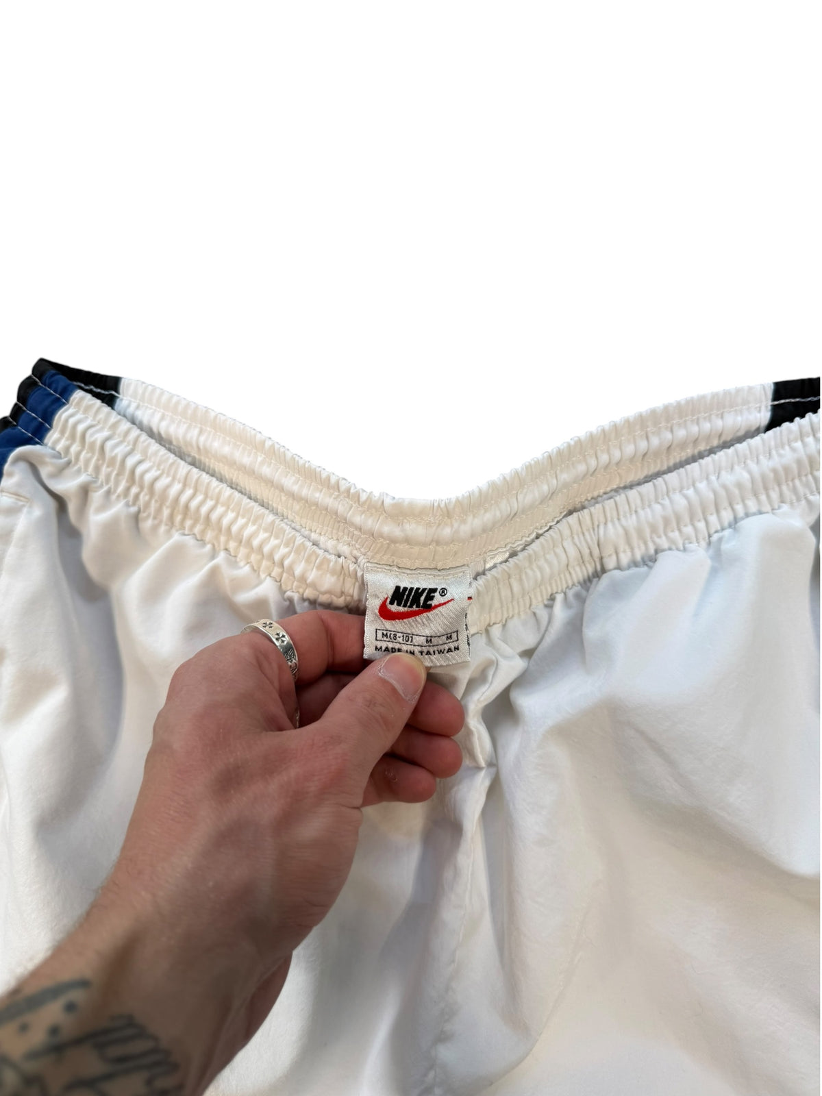 (M) 90’s Nike White Nylon Track Pants