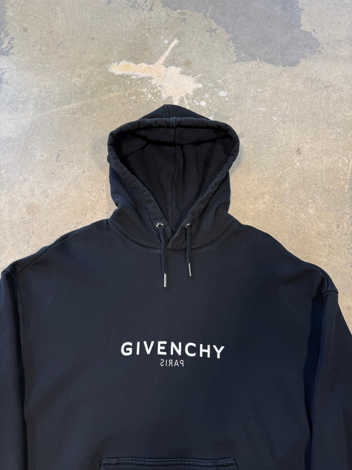 (S) Givenchy Reverse Logo Hoodie