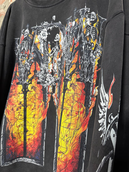 Who Decides War Ember Chapel
Crewneck Sweater Sz XXL