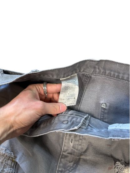 (32) Vintage Thrashed Grey Carhartt Double Knee Pants