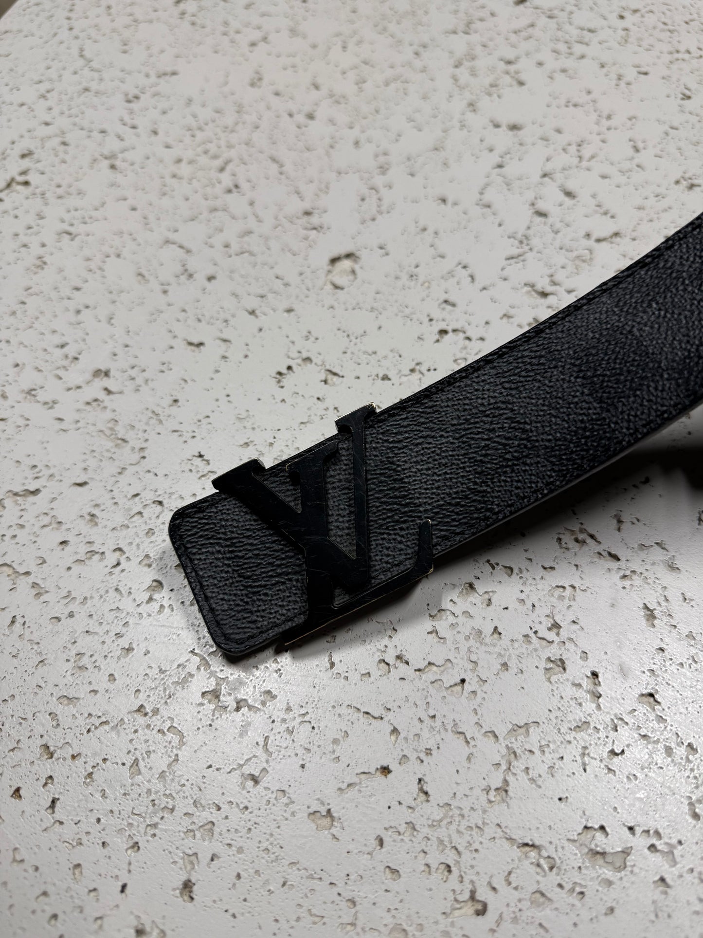 (34) Louis Vuitton Damier Graphite Canvas Belt