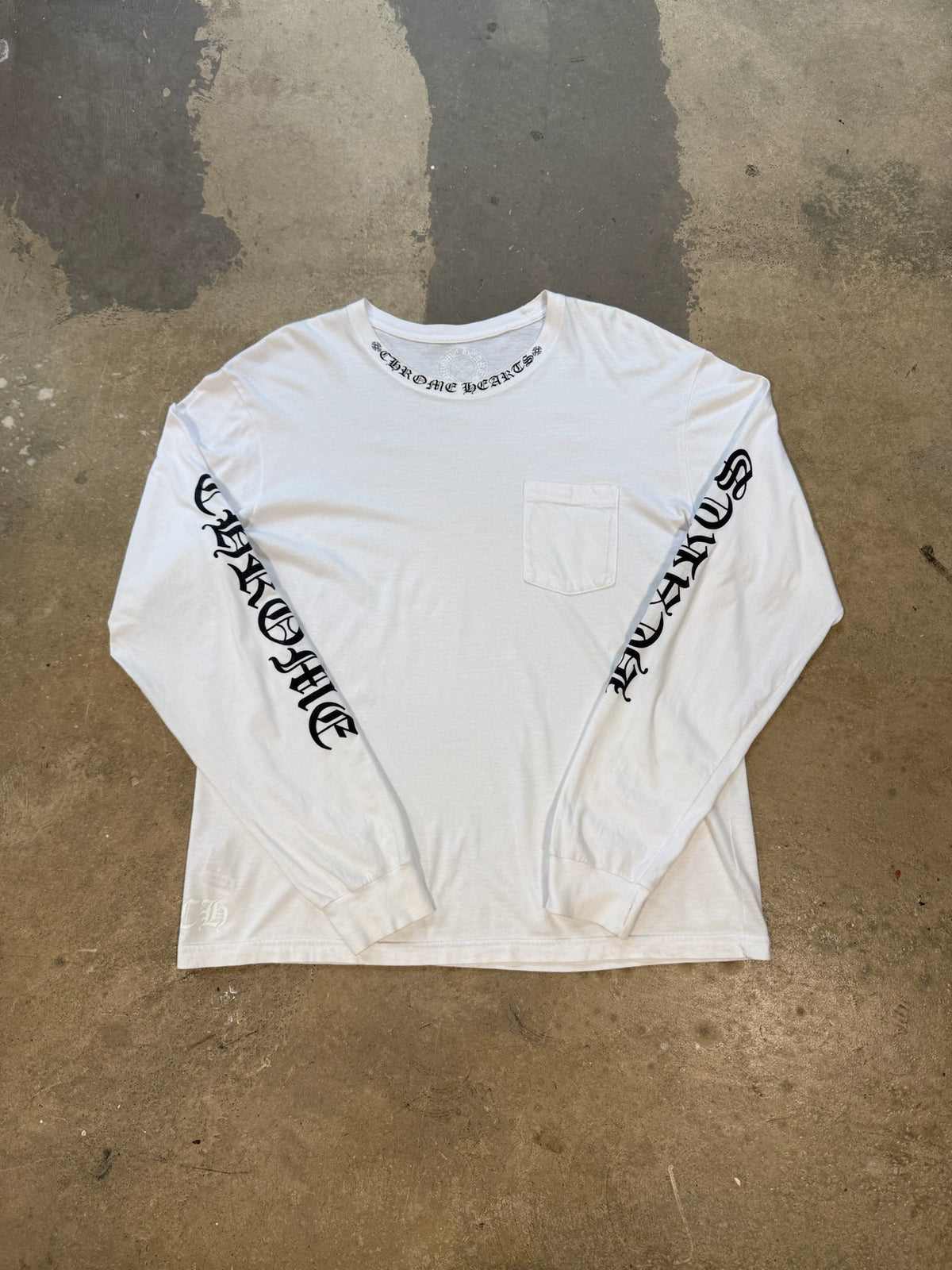 (XL) Chrome Hearts Banner Logo Longsleeve Shirt