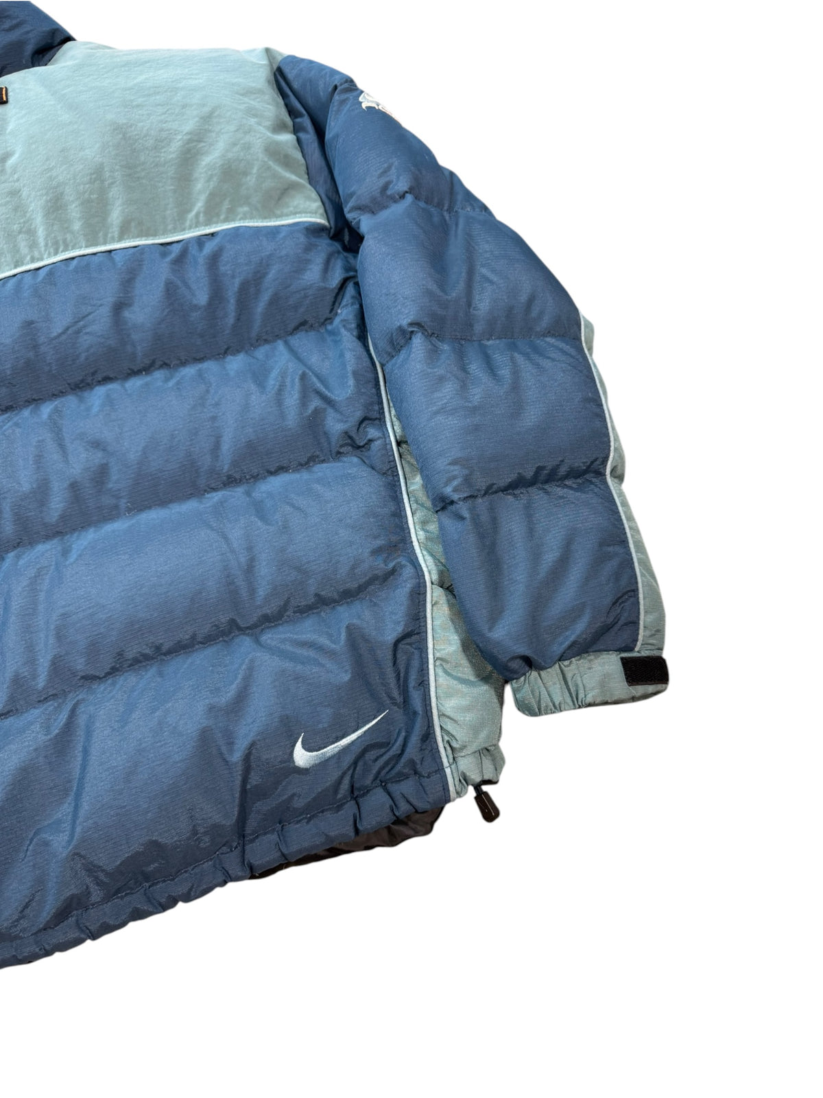 (L) Vintage 90’s Blue Nike x ACG Puffer Jacket