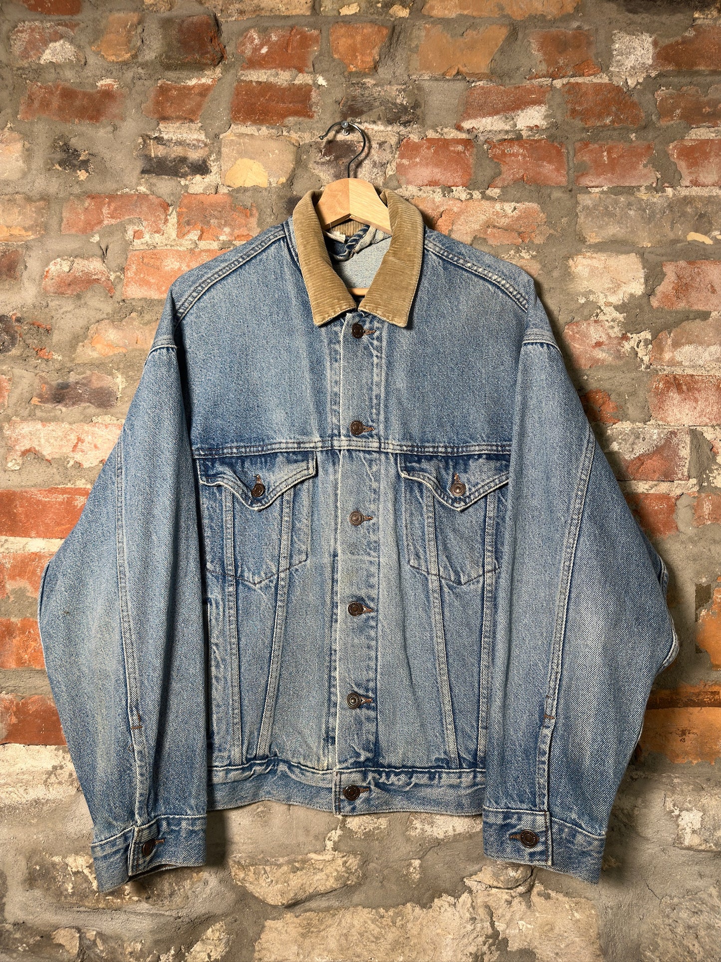Vtg Denim Jacket w Gratful Dead Patches Sz M