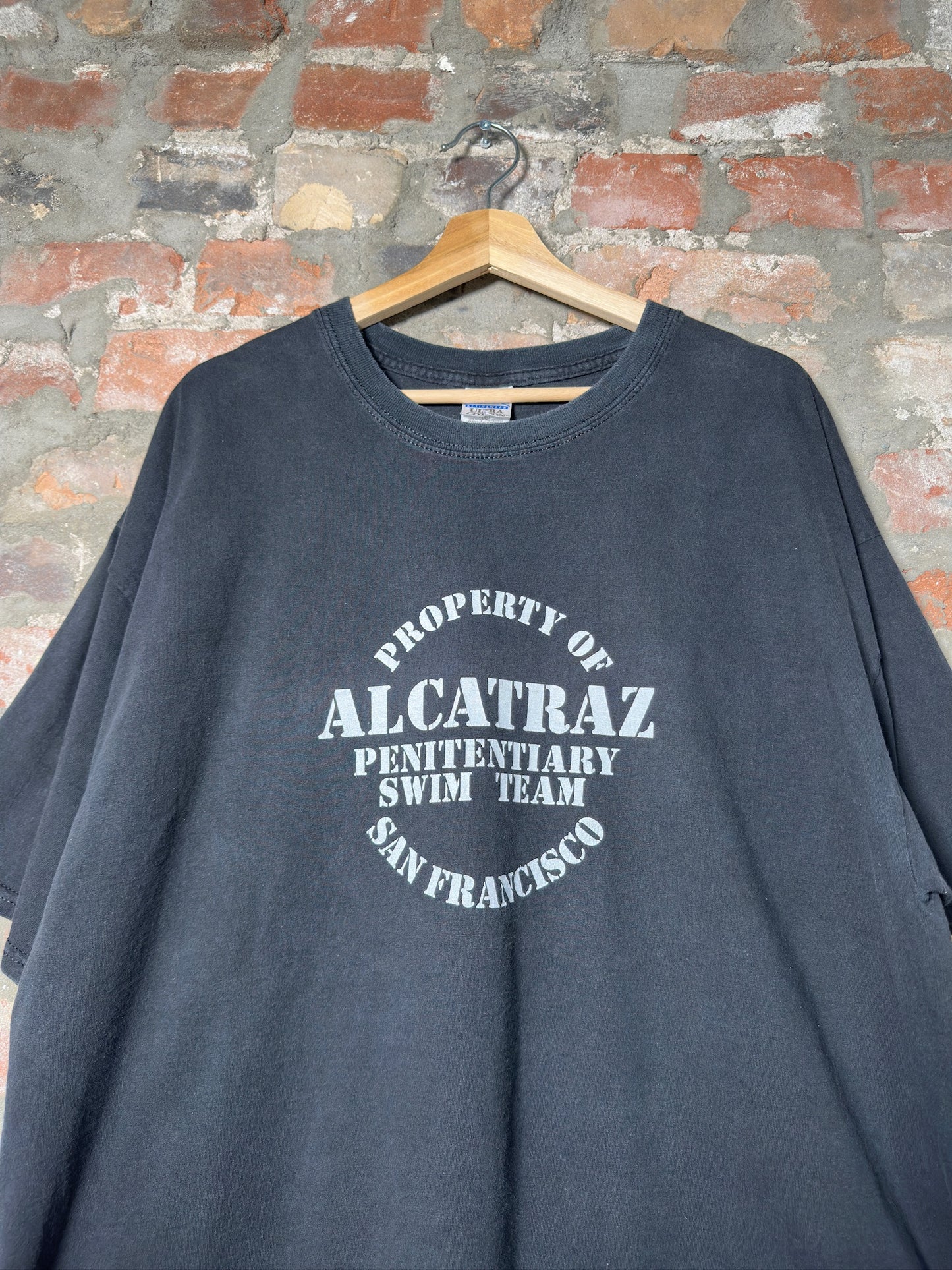 Vtg Alcatraz Swim Team Tee Black Sz XXL