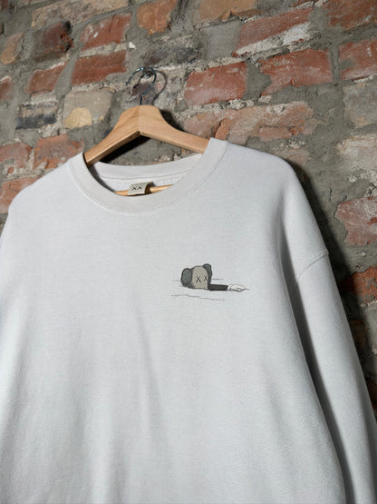 Kaws x UNIQLO Swimming Crewneck White Sz M