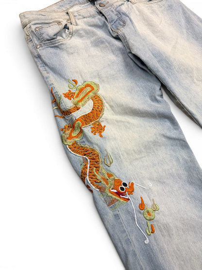 (32W) Y2K Dragon Emroidered Jeans
