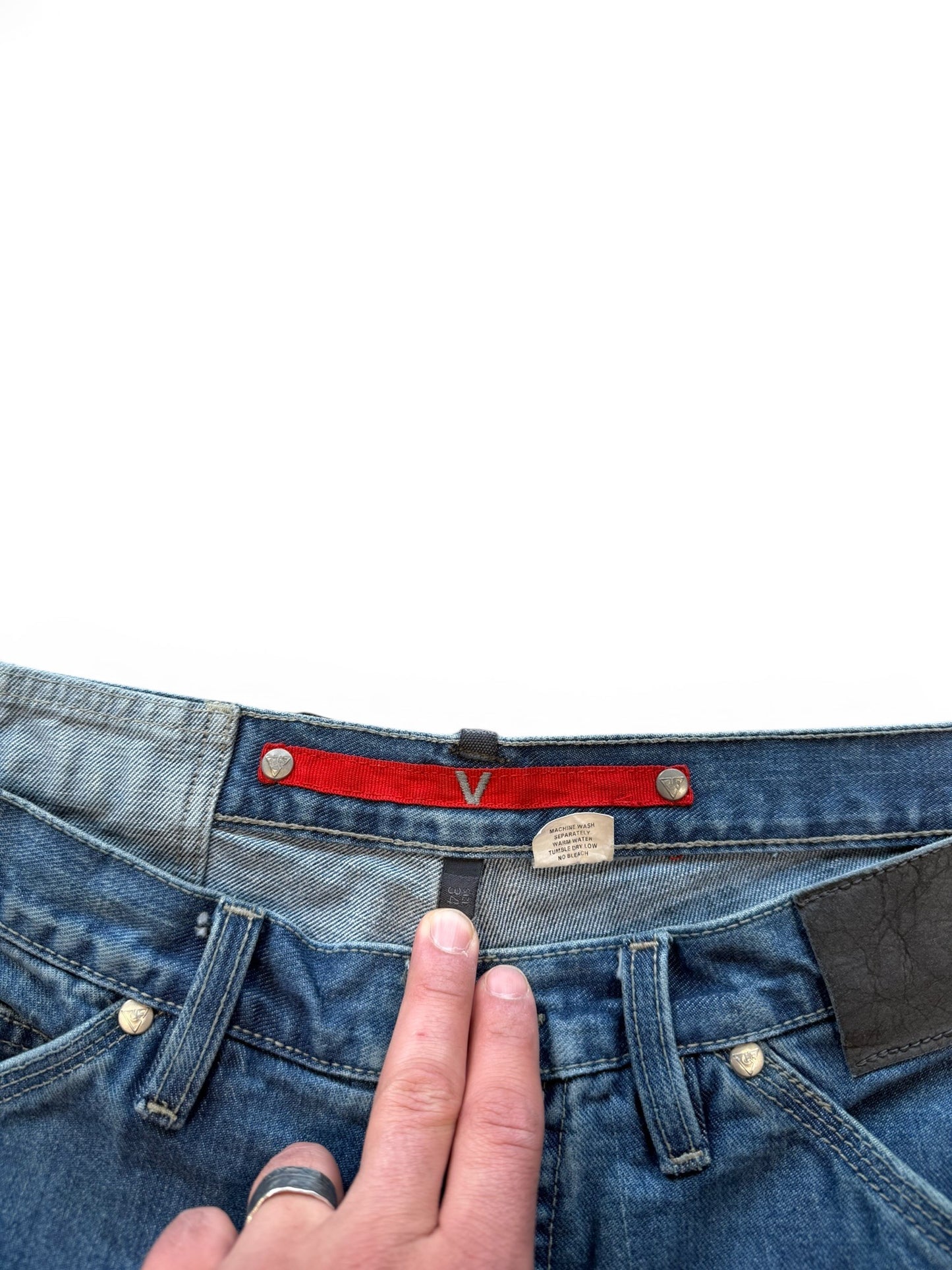 (34W) Y2K Vokal Embroidered Baggy Jorts