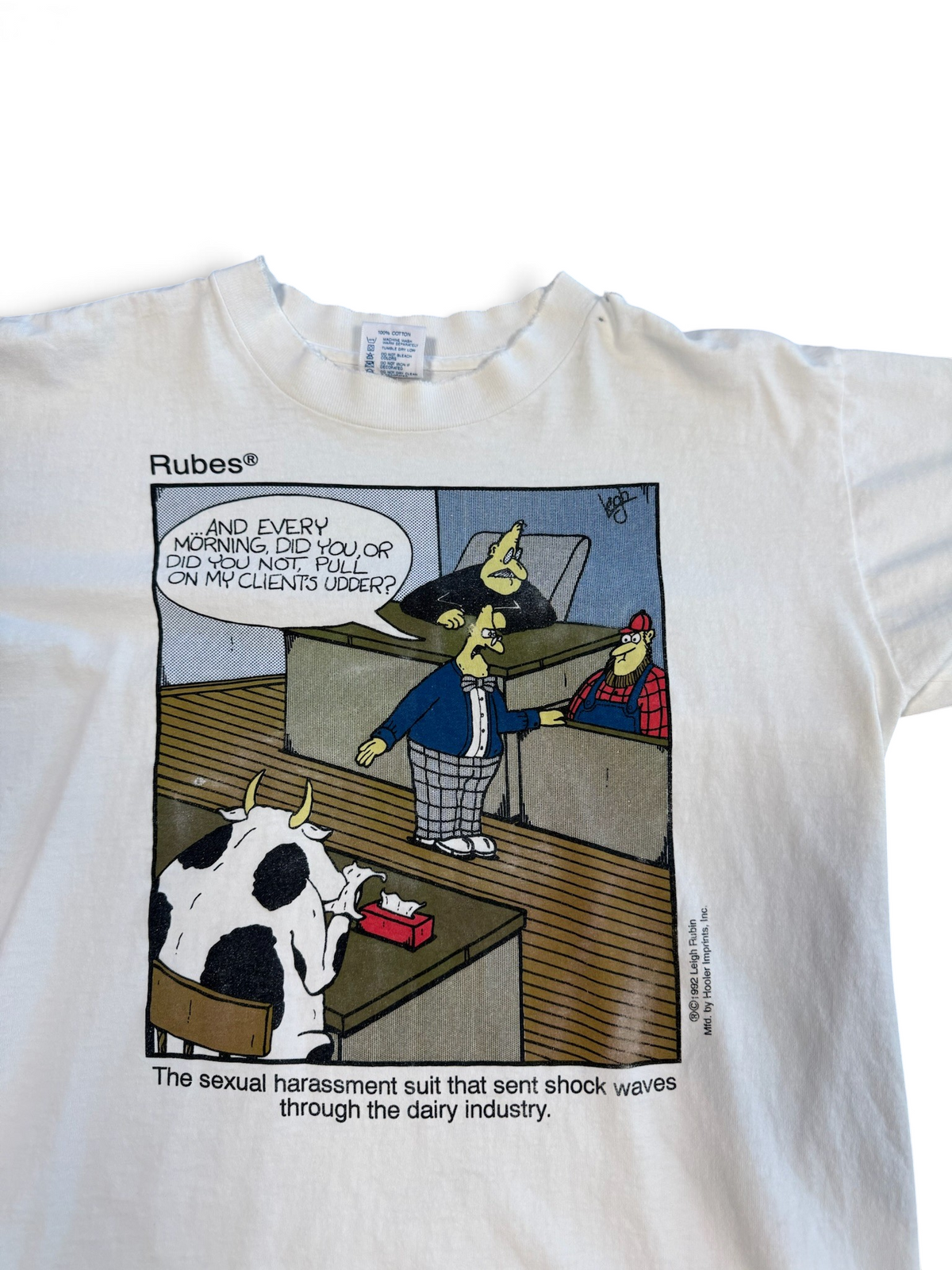 (L) Vintage 1992 Cow In Court Parody Tee