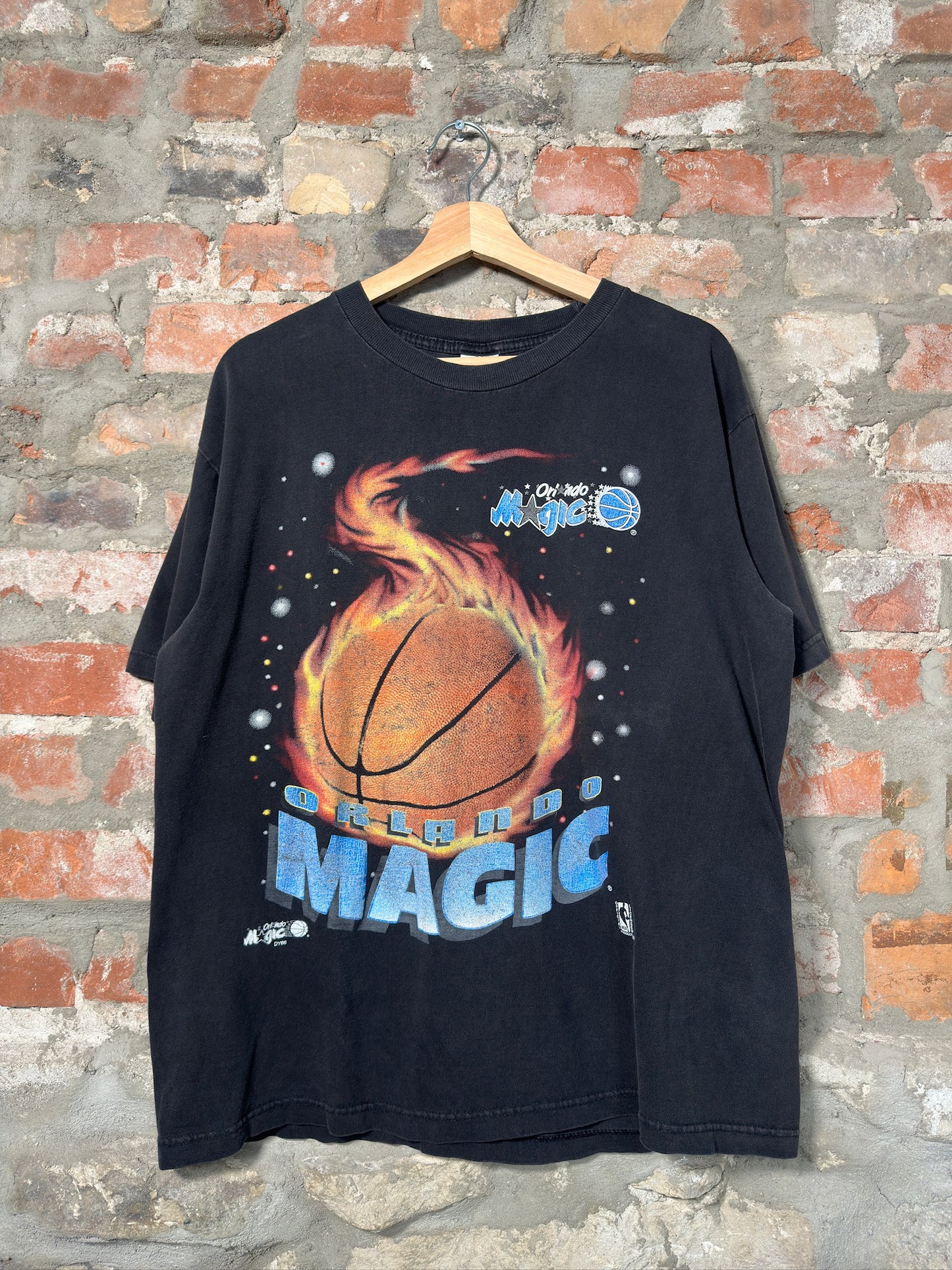 90s Orlando Magic Flame Basketball T-Shirt Sz L