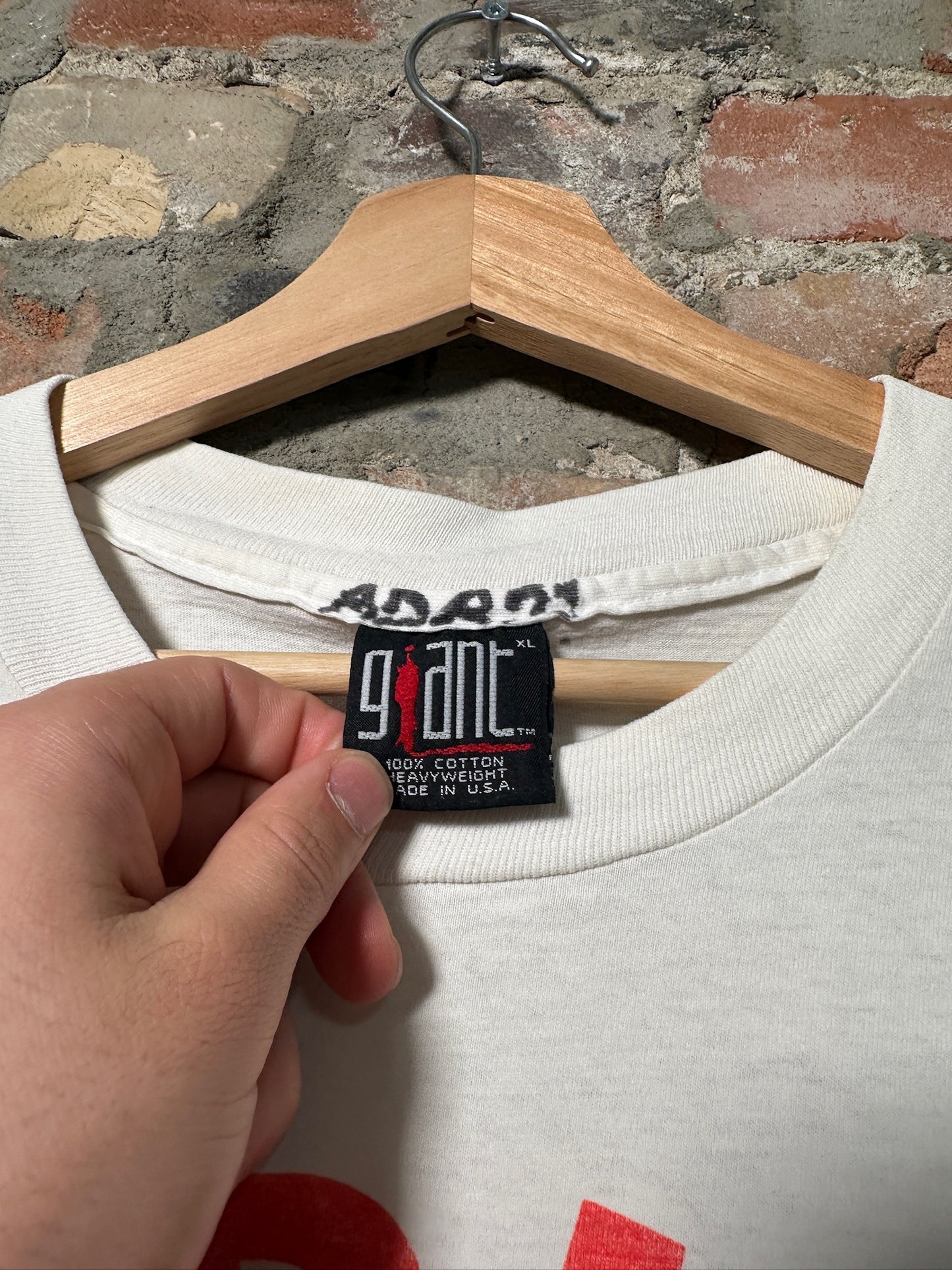 91" Red Hot Chilli Peppers Aztec T-Shirt Sz XL