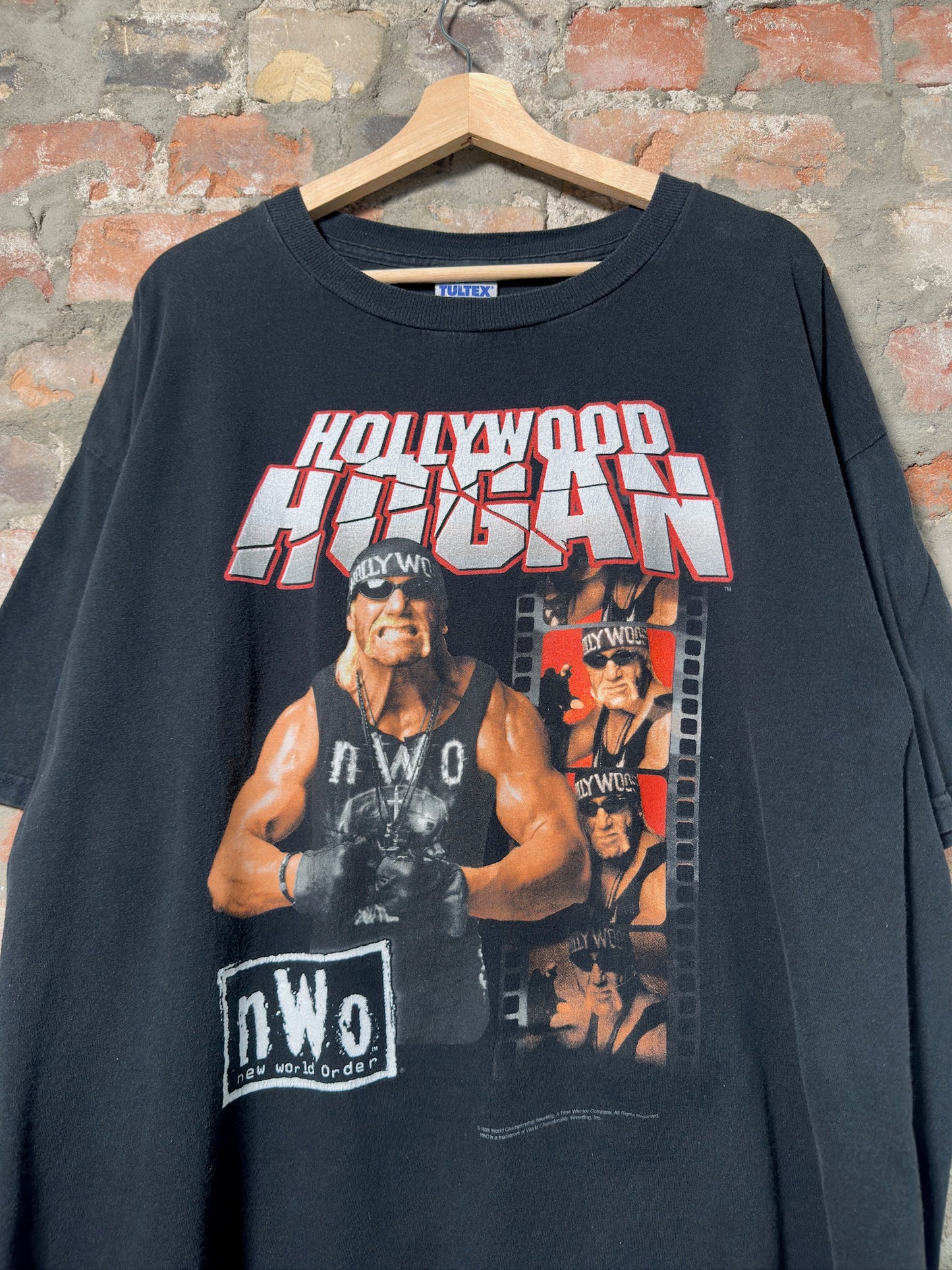 98" Hollywood Hogan NWO Tee Sz XL